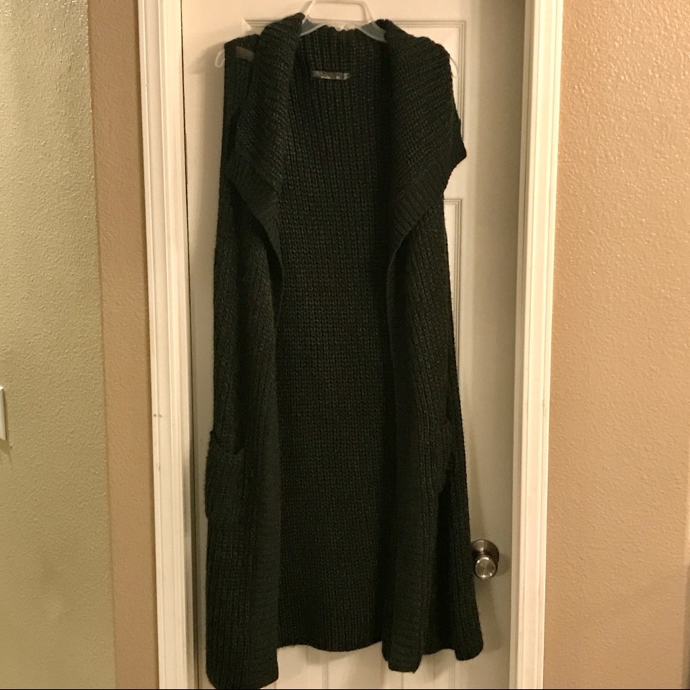 PrAna Thala knit sleeveless sweater.